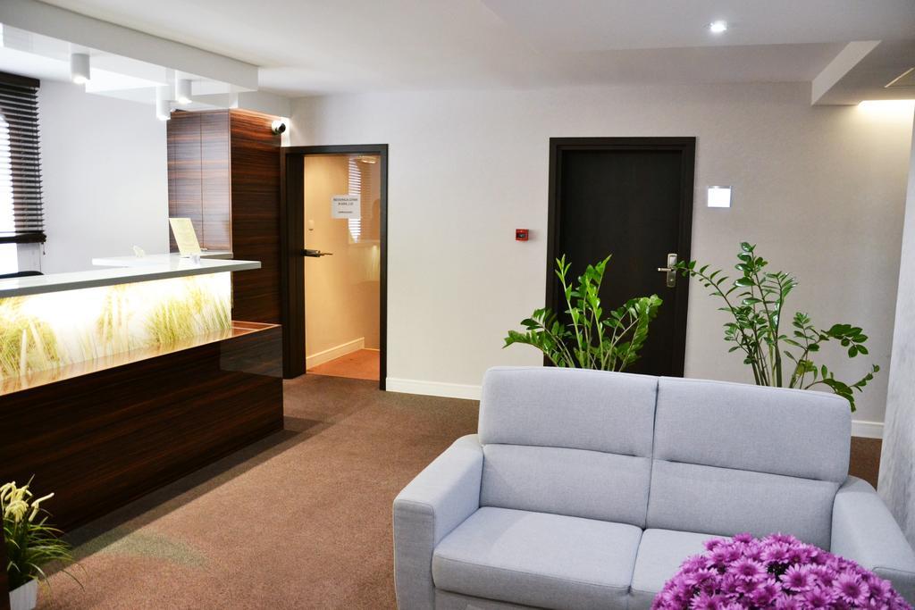 Hotel Orlik Płońsk Esterno foto